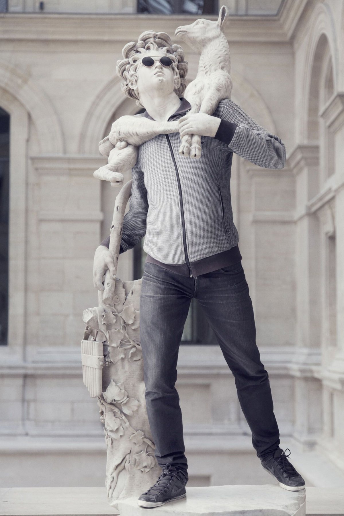 Французский фотограф Лео Кайяр (Leo Caillard