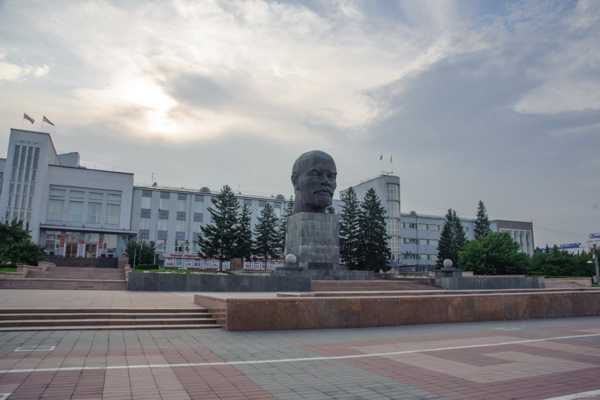 Памятник Ленину (Улан-Удэ) достопримечательности Улан-Удэ