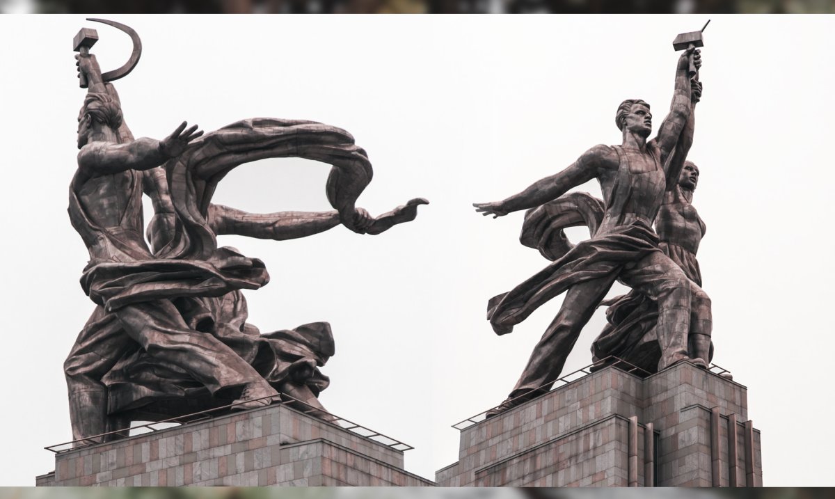 Памятник рабочему шоссе Энтузиастов