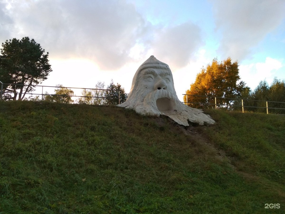 Голова богатыря Тверь