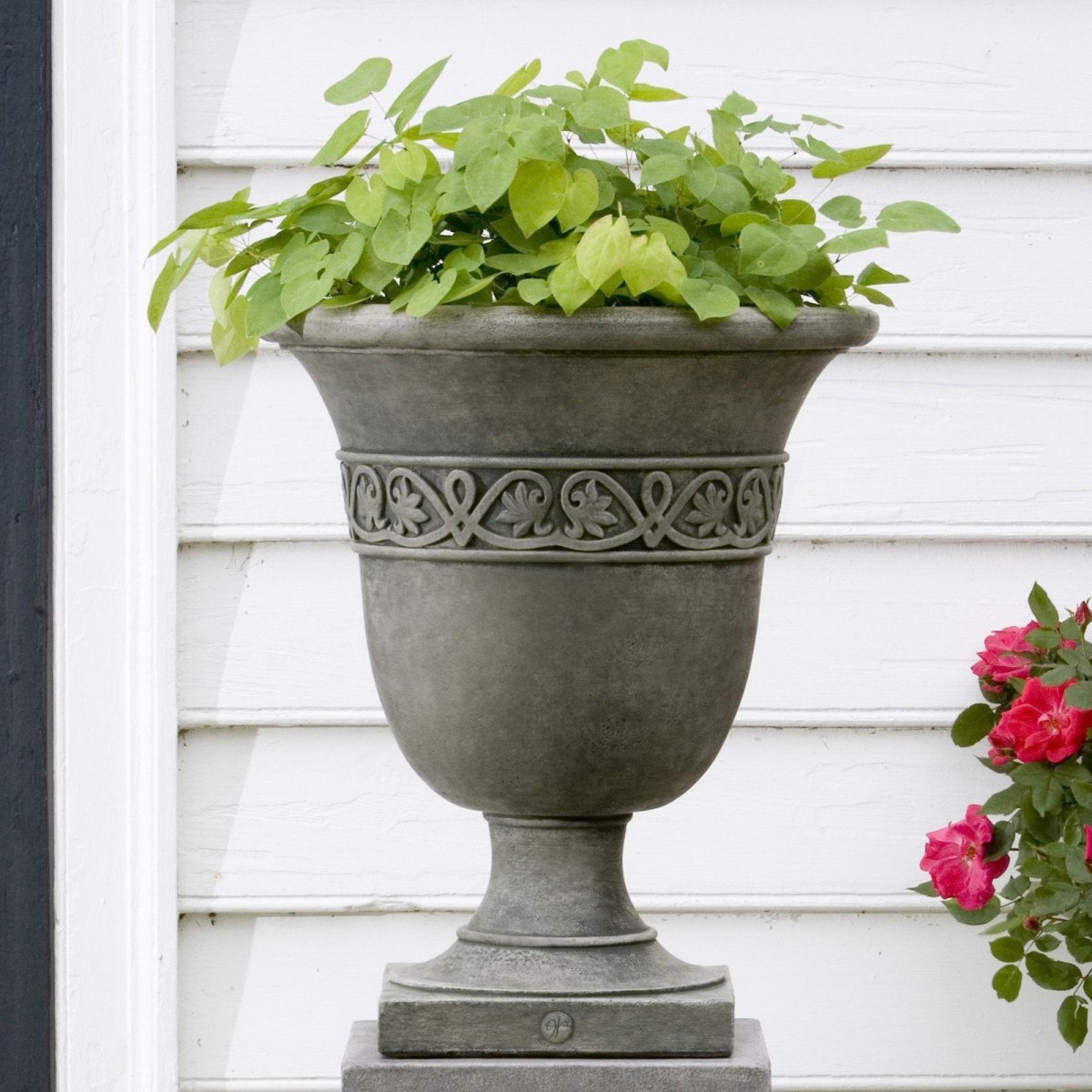 Кашпо Stone Planter