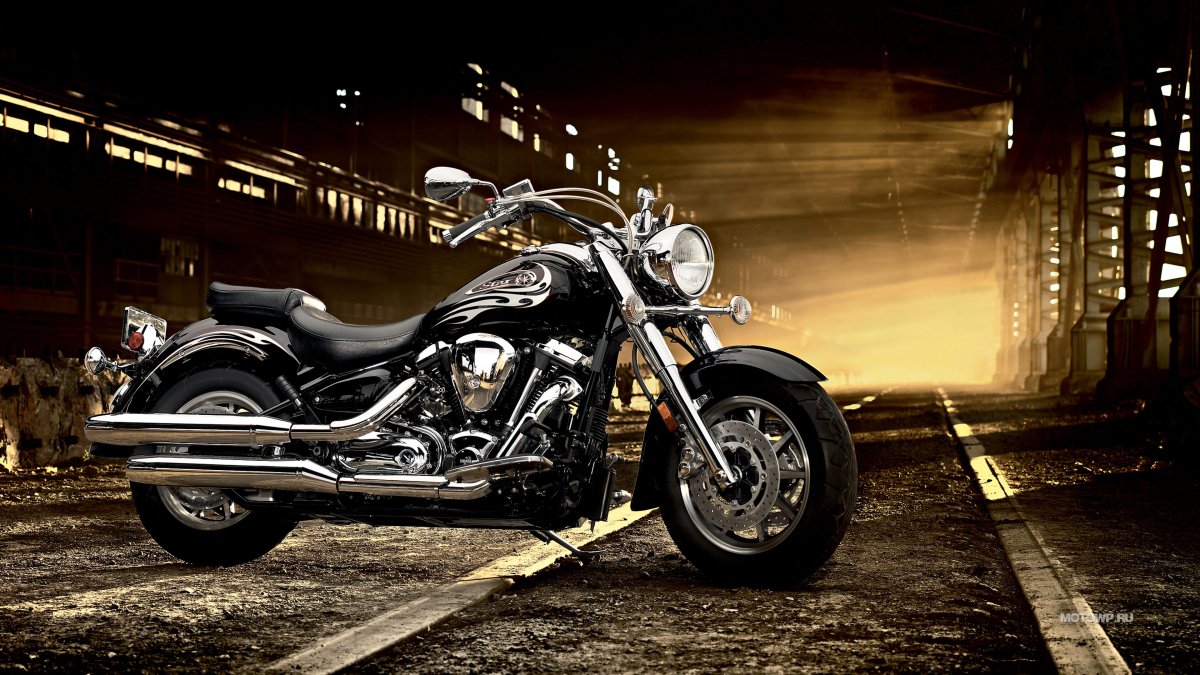 Чоппер Yamaha Road Star