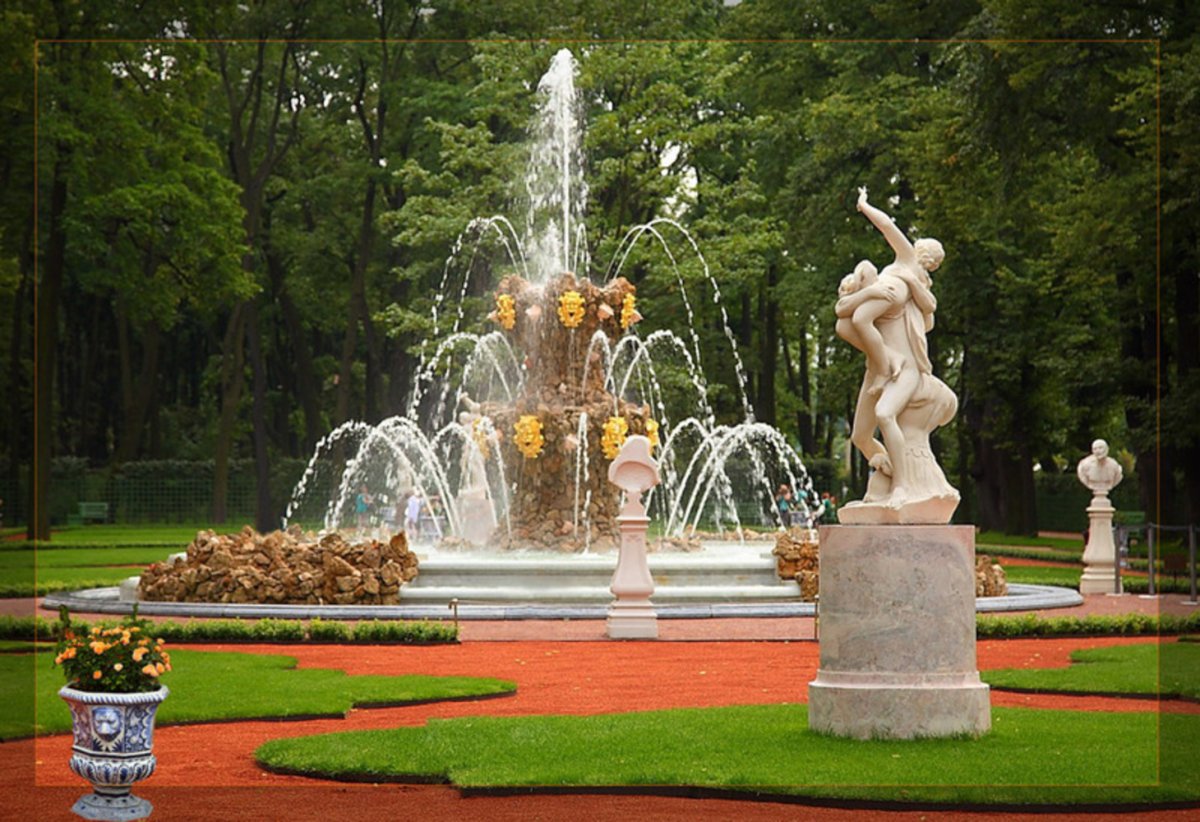 Летний сад в Санкт-Петербурге фонтан коронный