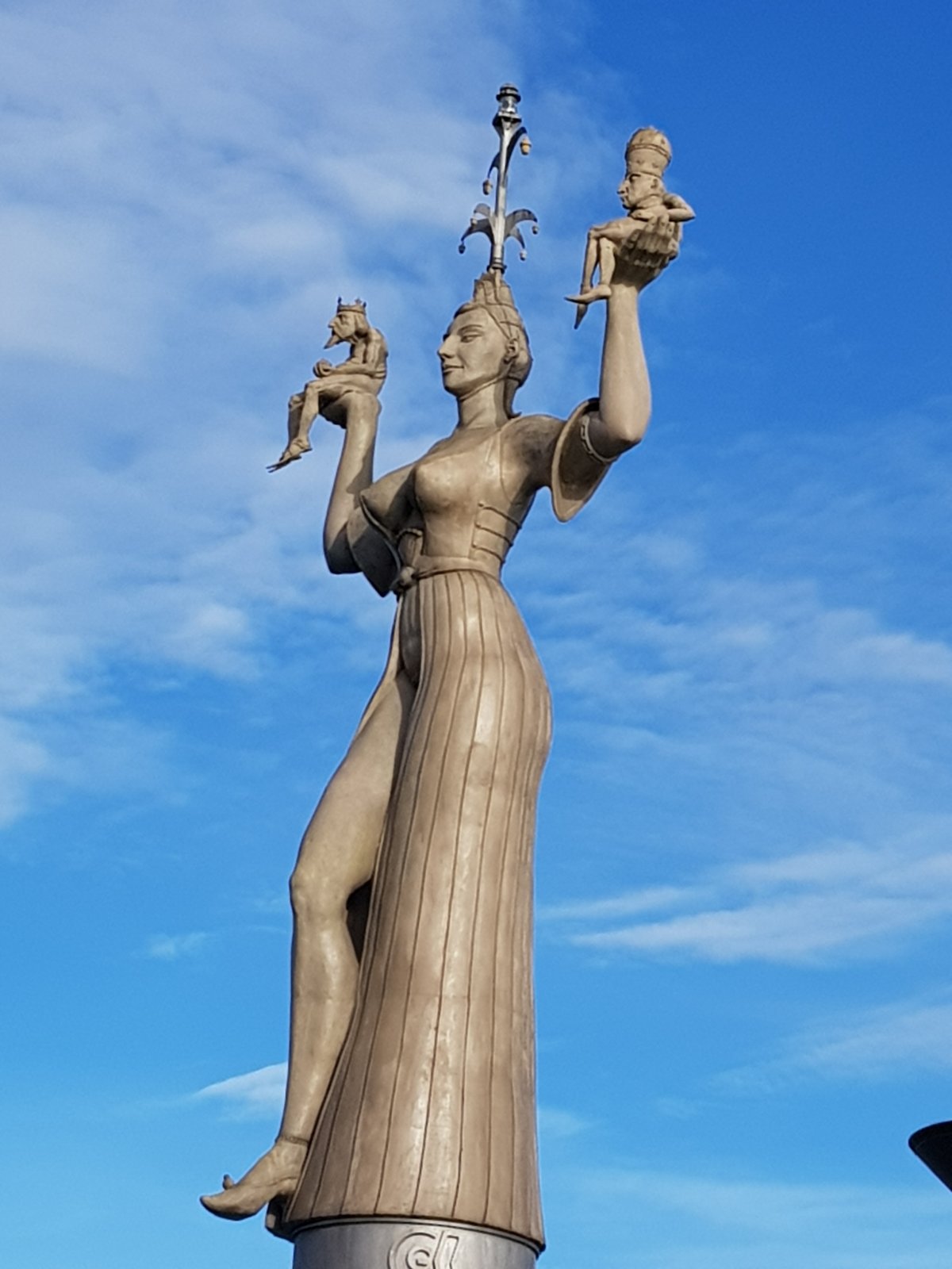 Скульптура Империя Констанц