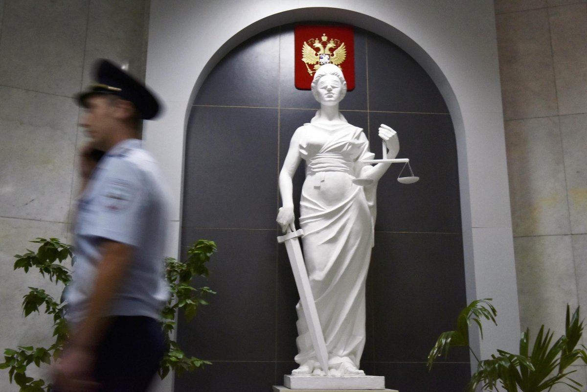 Статуя Богини правосудия Фемиды