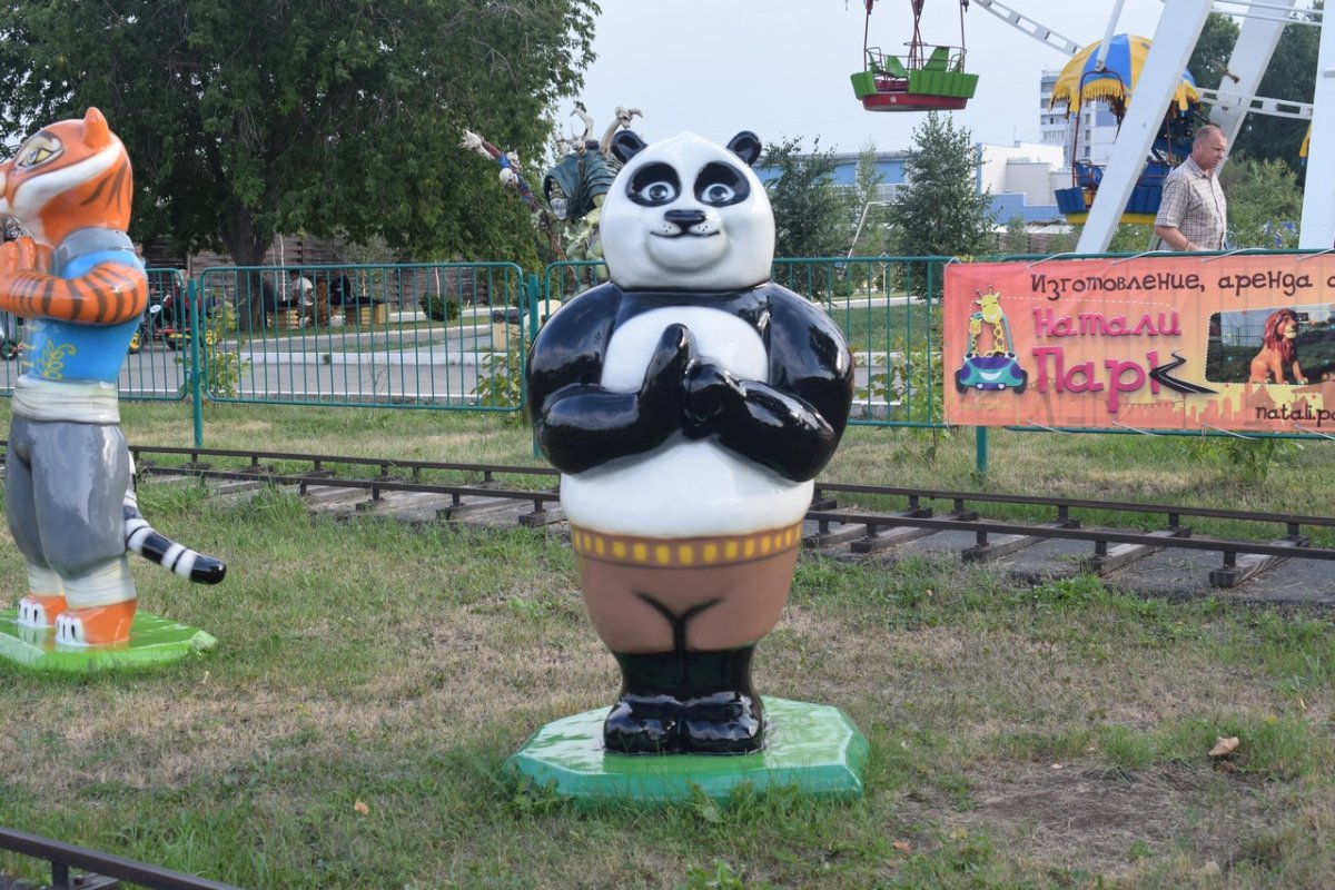 Ростовые фигуры из стеклопластика
