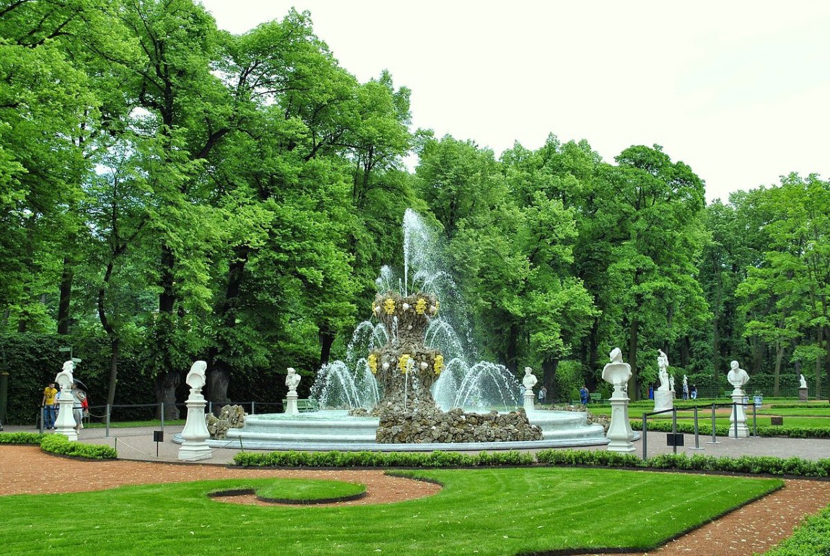 Беседка Петра летний сад