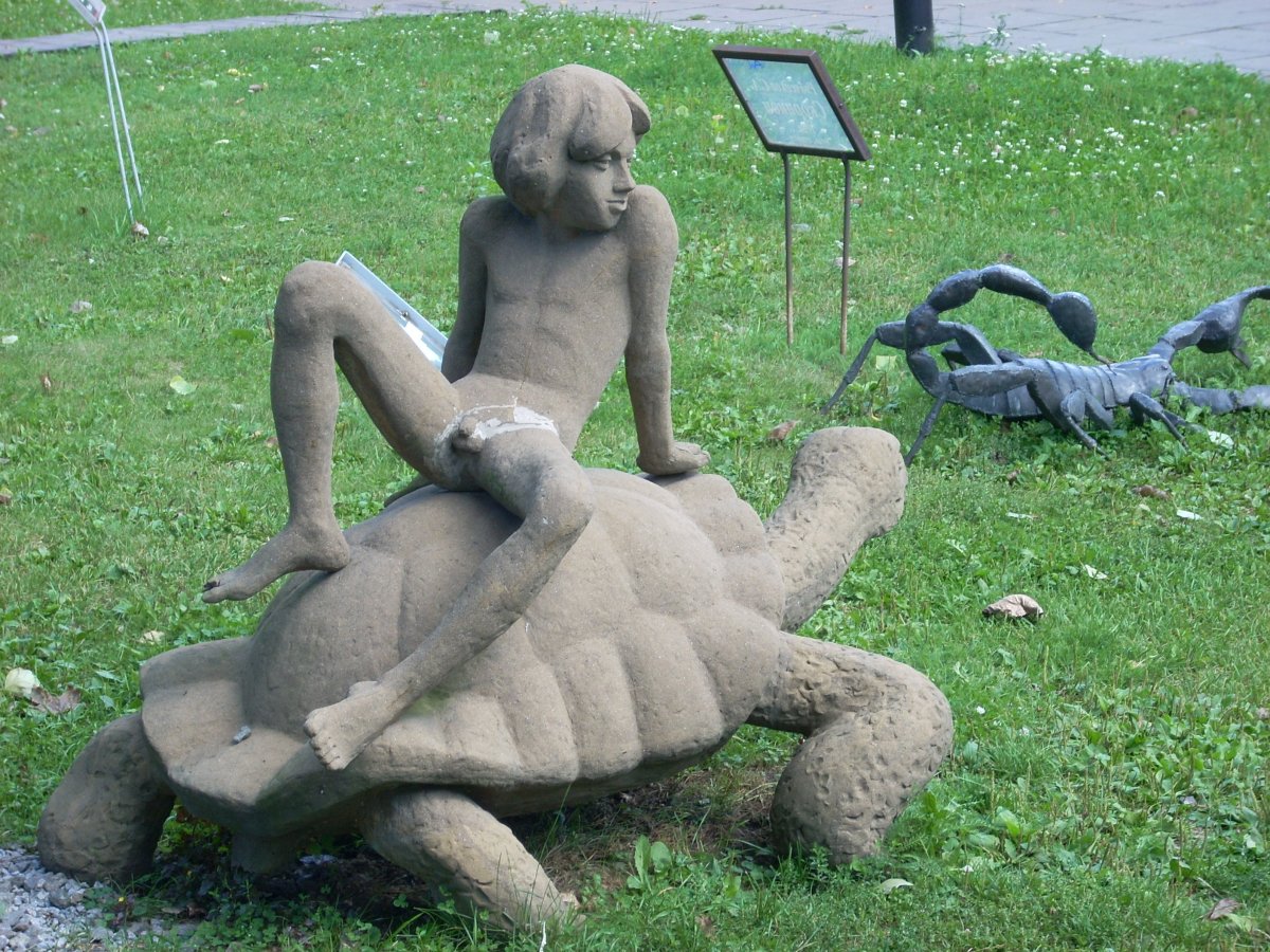 Парк Горького Москва скульптуры
