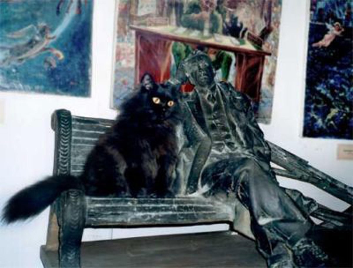 Кот Бегемот Булгаковский дом