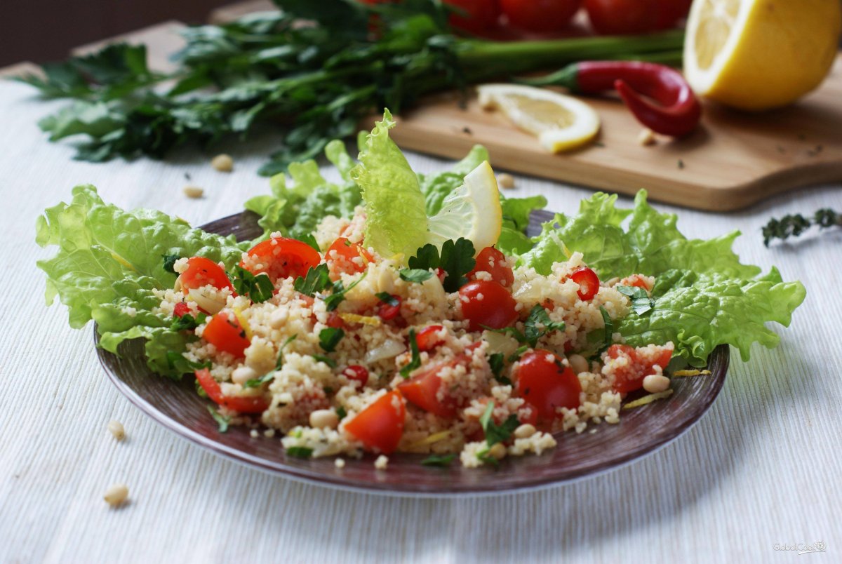 Салат с кускусом