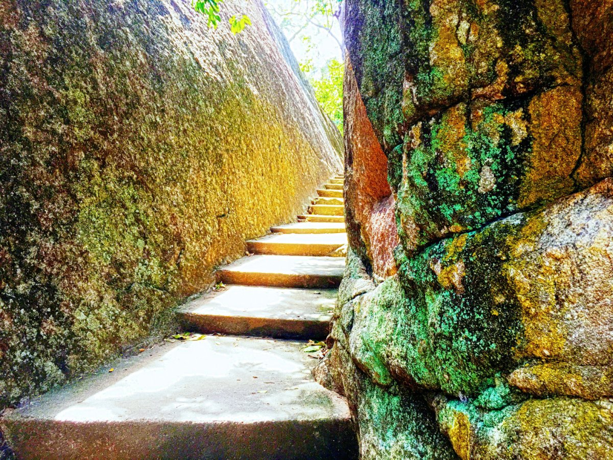 Каменная лестница
