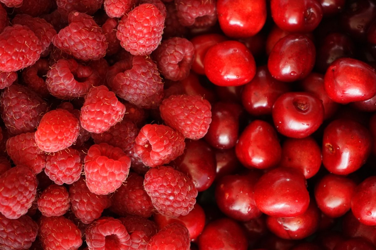 Малиновая вишня