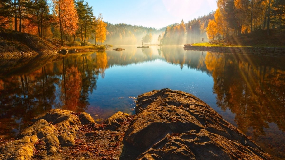 Осеннее озеро
