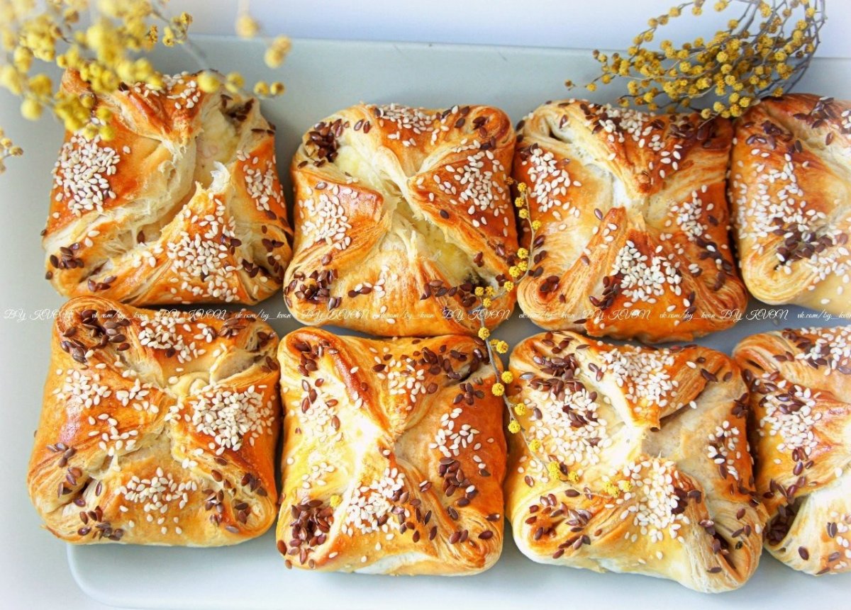 Выпечка из слойки