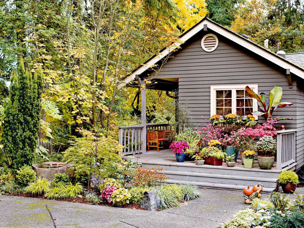 Small Garden House