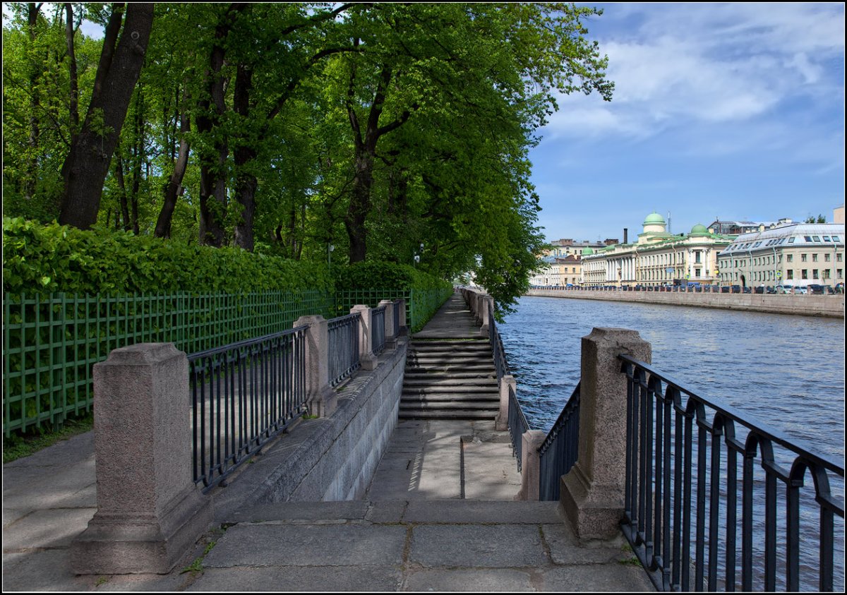 Река Фонтанка летний сад