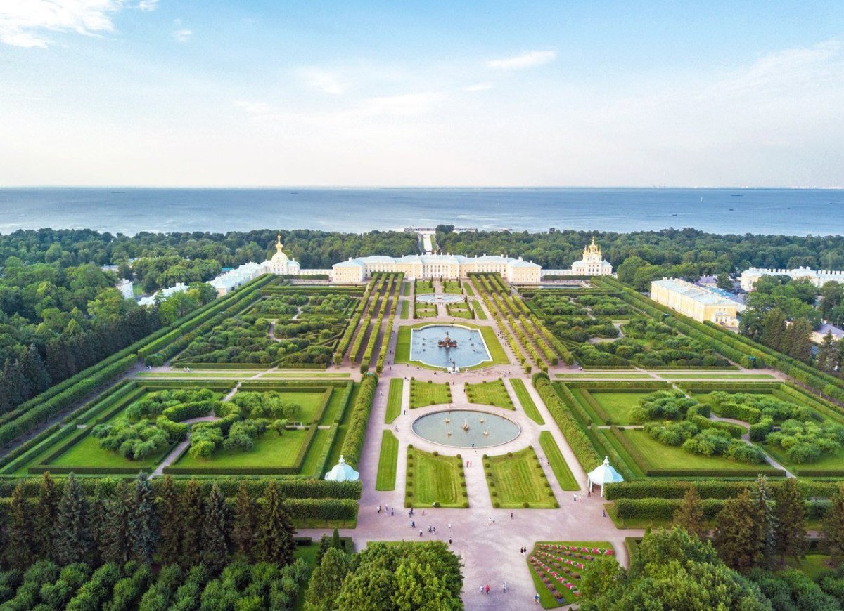 Константиновский парк Петергоф