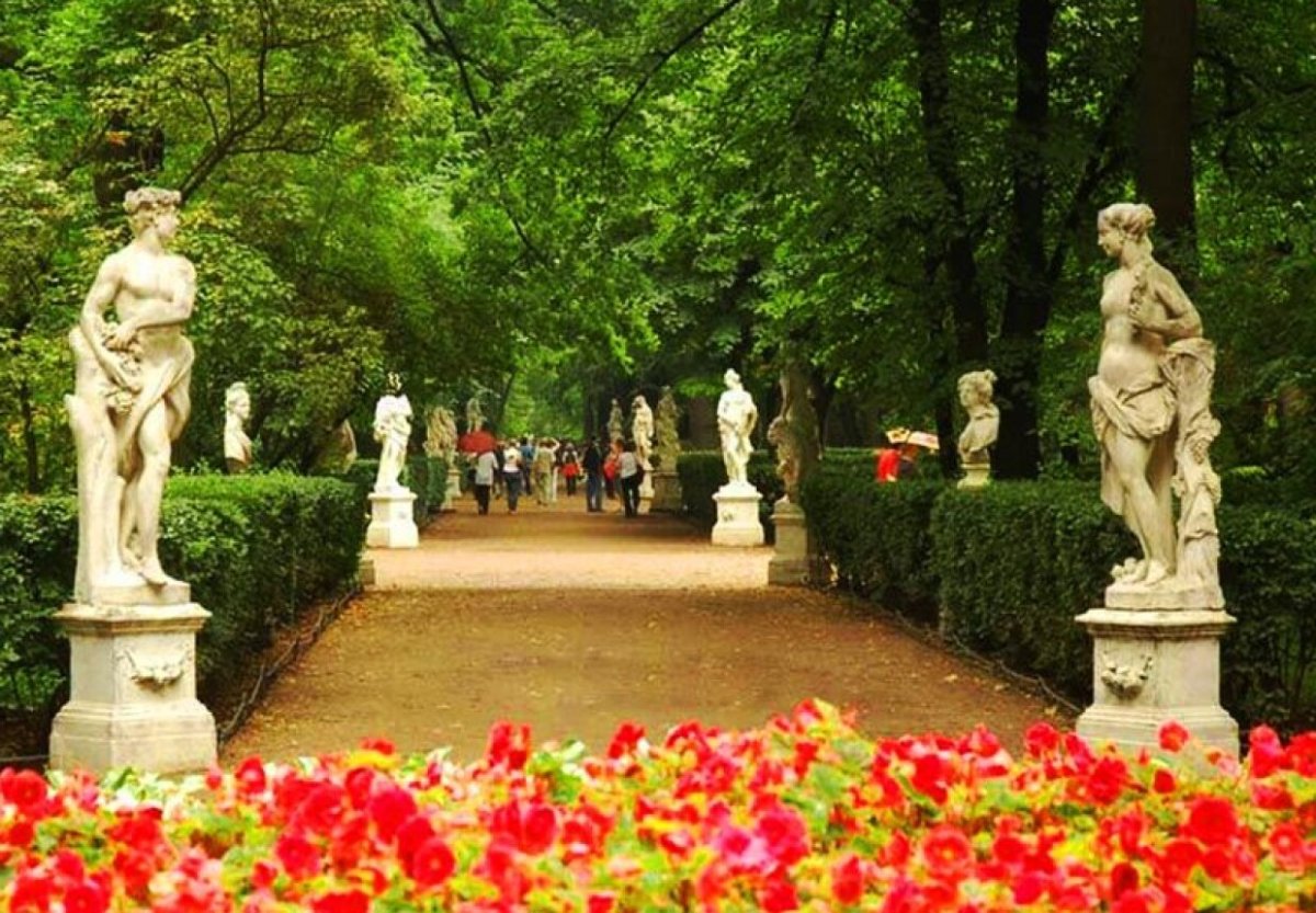 Летний сад в Санкт-Петербурге