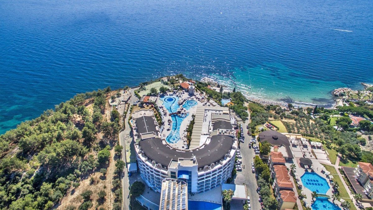 Otium Sealight Beach Resort 5