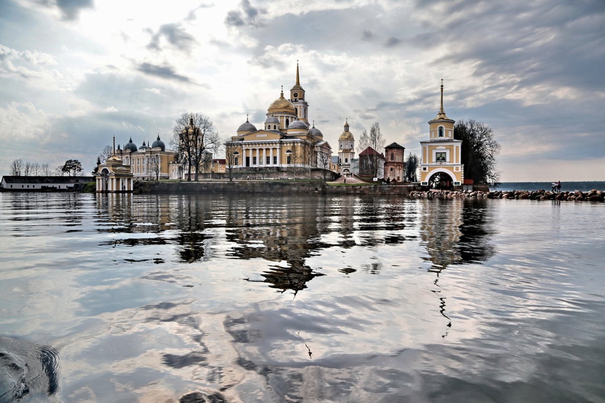 Нилова пустынь на Селигере