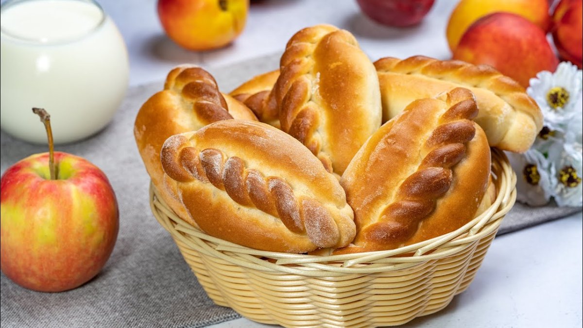 Буду продавать пирожки с яблоками