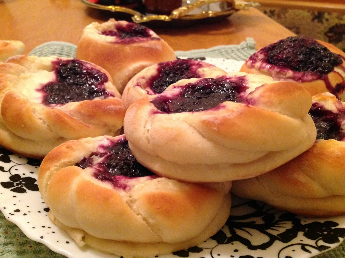 Булочки с начинкой