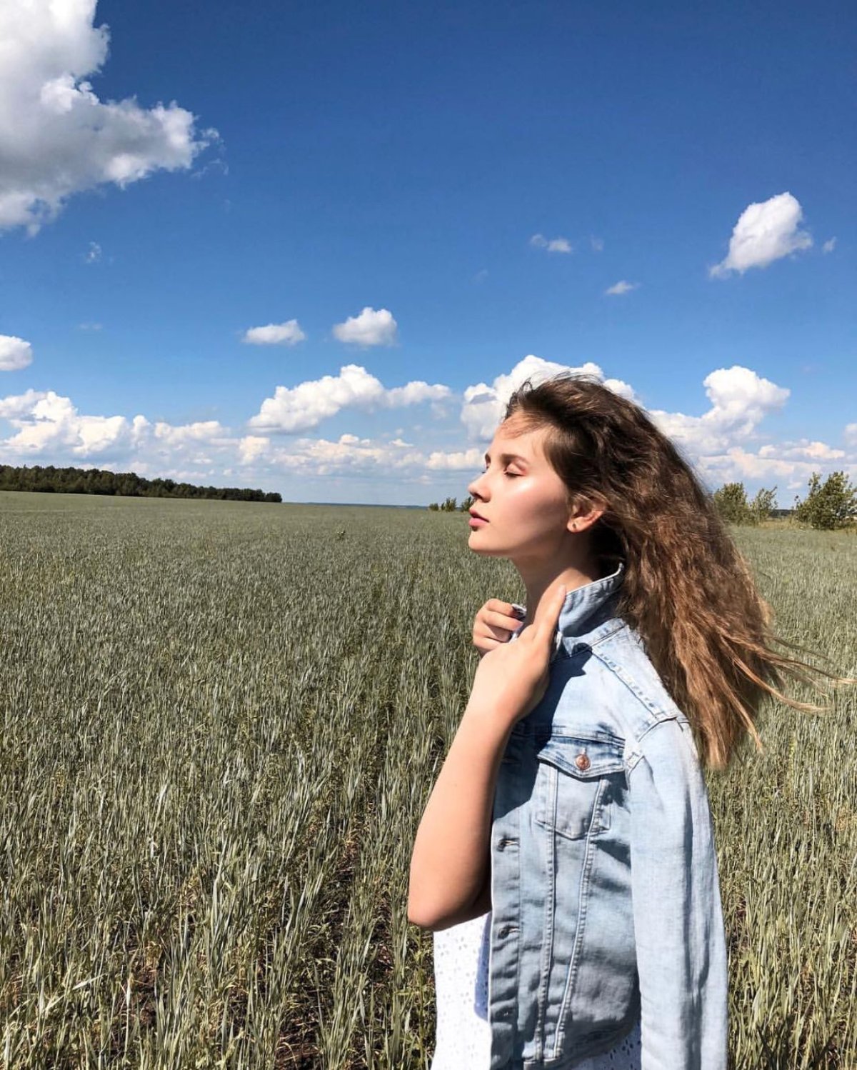 Девушка лето