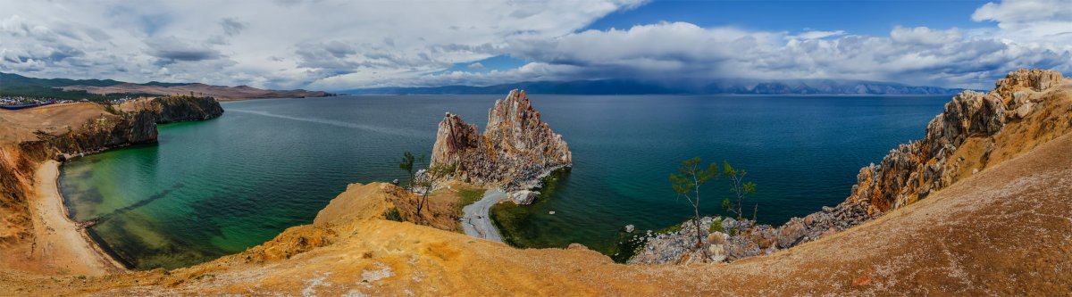 Озеро Нурское Ольхон лето