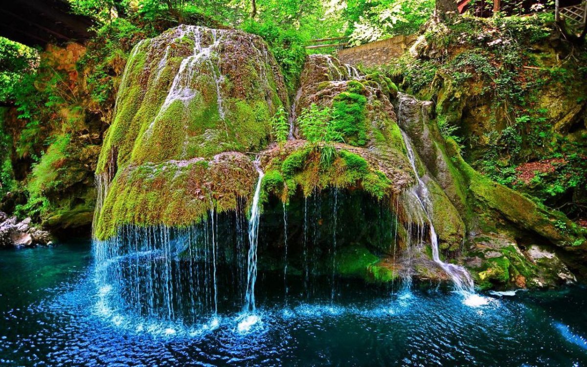 Каскадный водопад Бигар, Румыния