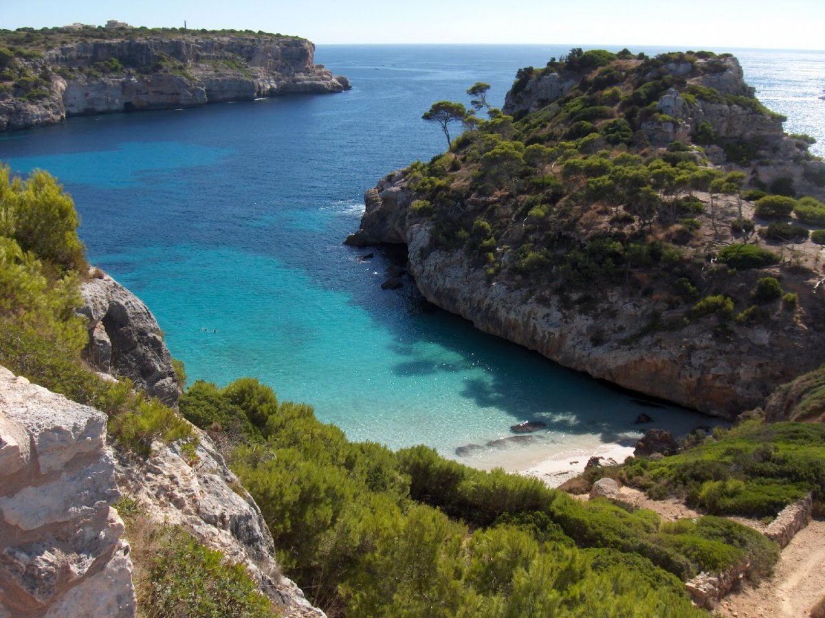 Es Caló des Moro, Испания