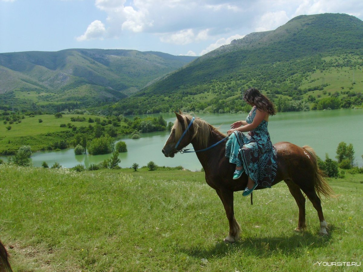 Конные прогулки в Алуште