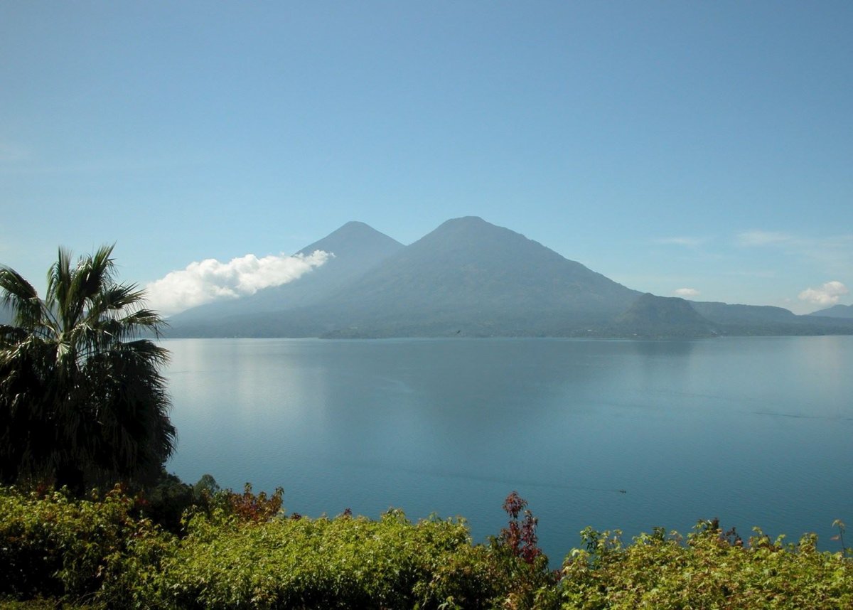 Guatemala озеро Атитлан