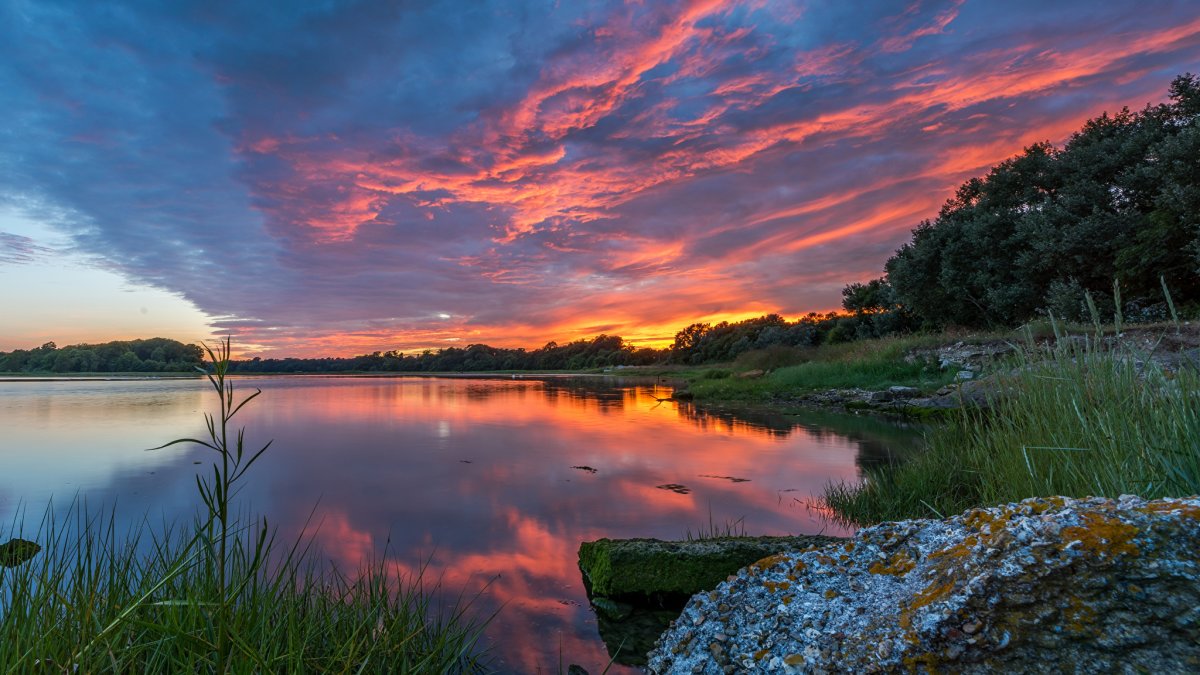 Природа рассвет река