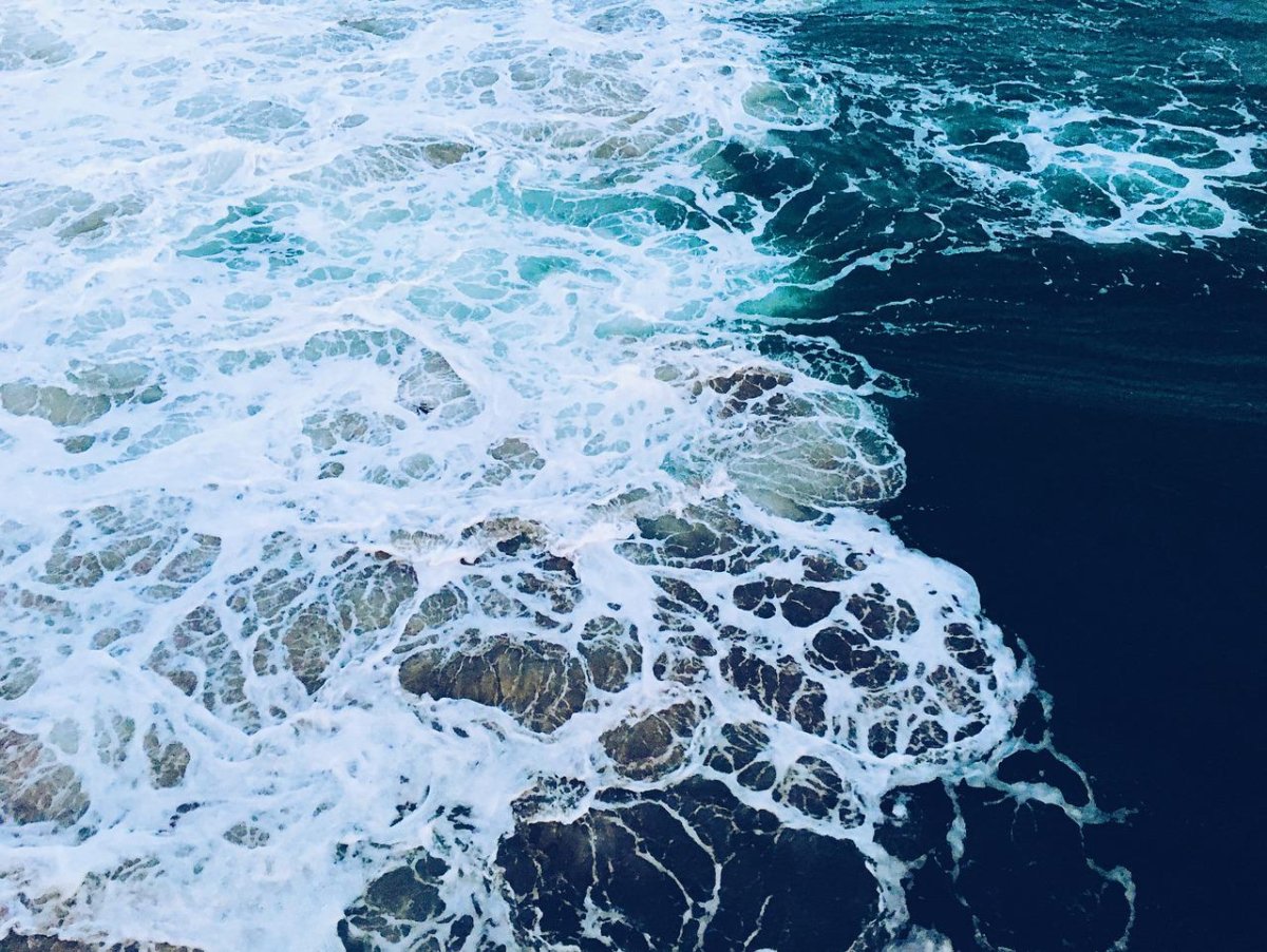 Море вода