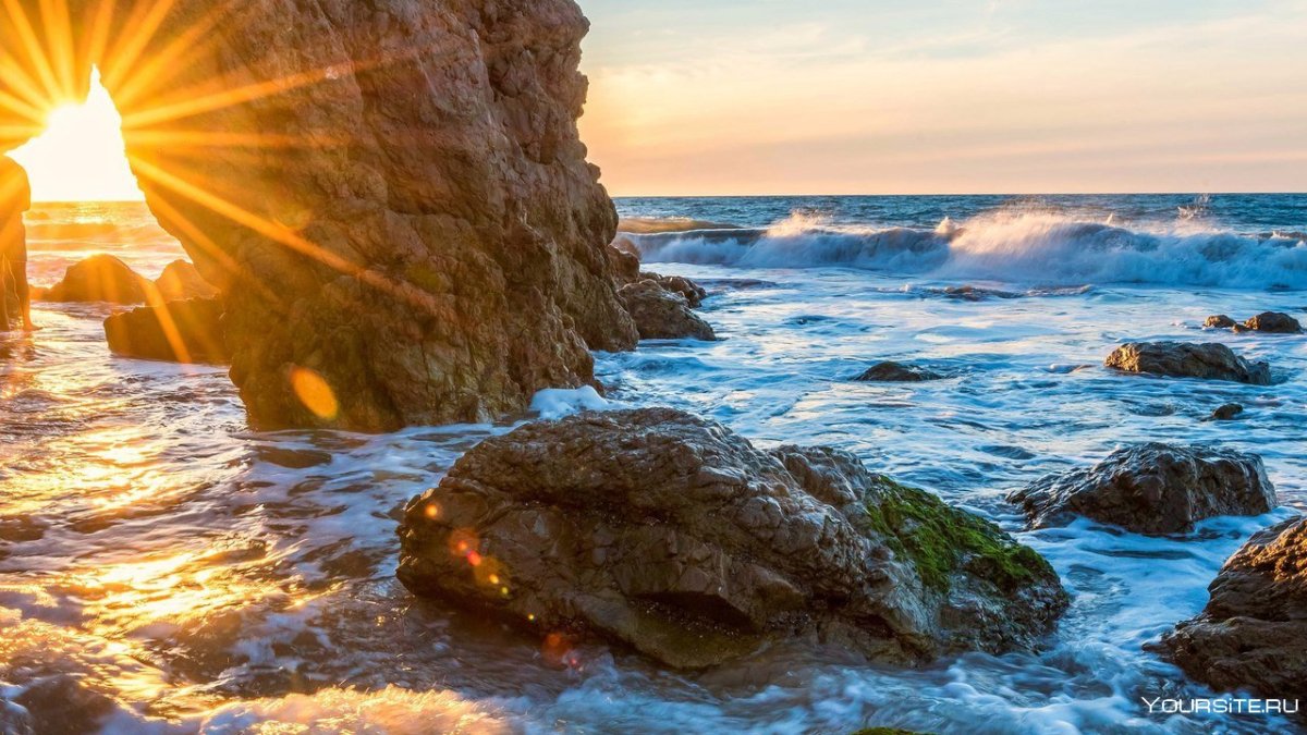 Раннее утро на море