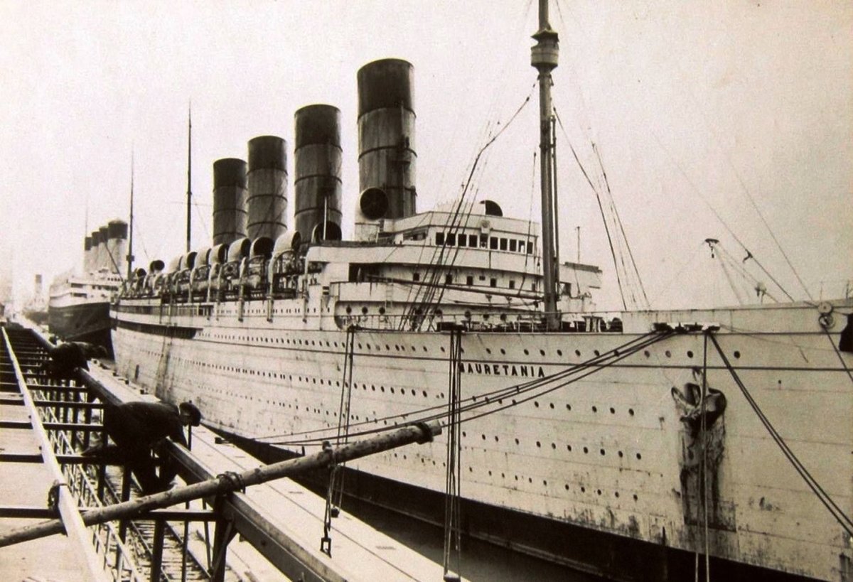 Лайнер Бремен 1929
