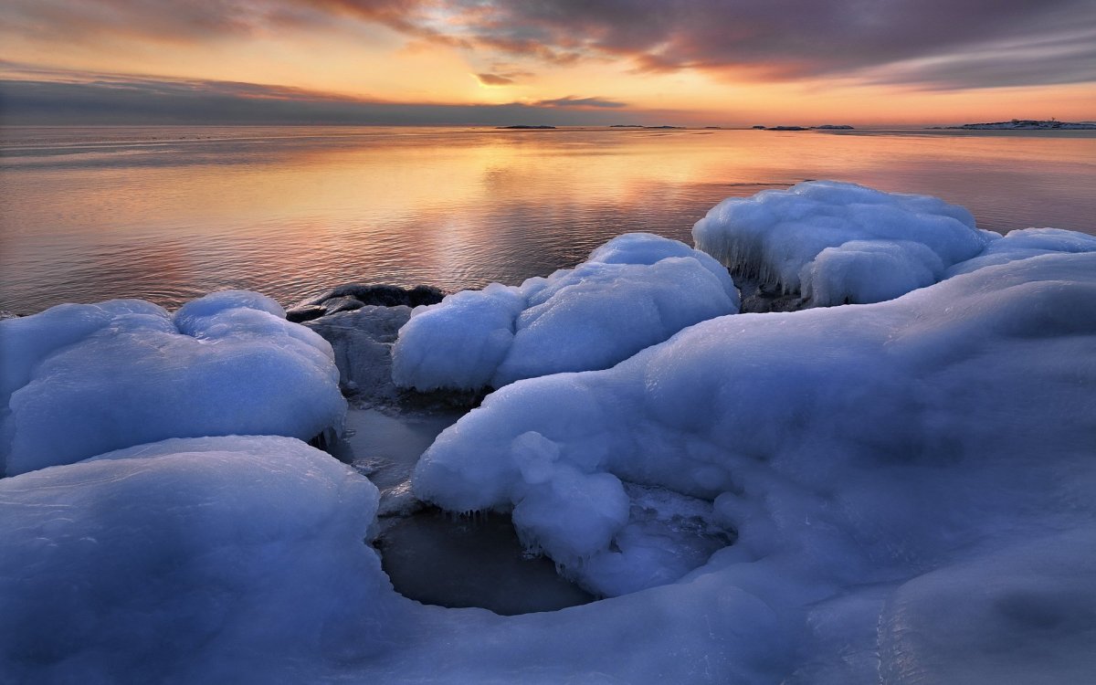 Красивое зимнее море