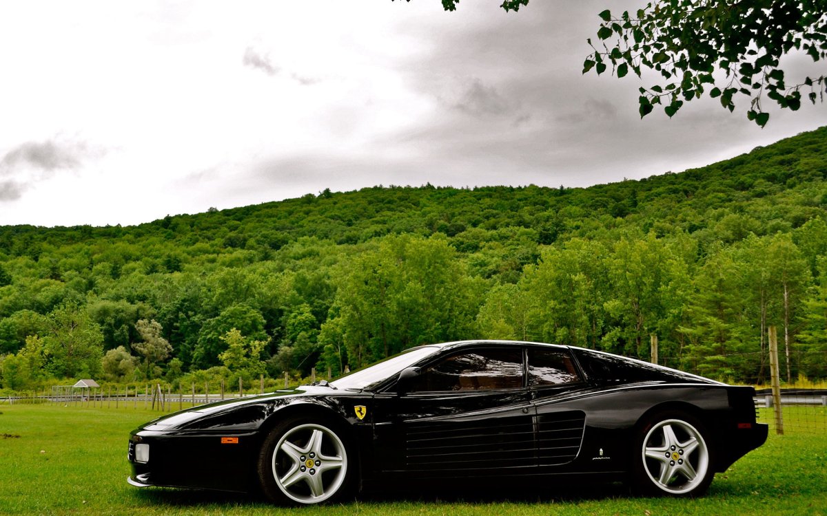 Ferrari Testarossa Wallpaper