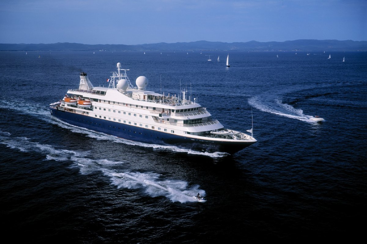 Яхта SEADREAM