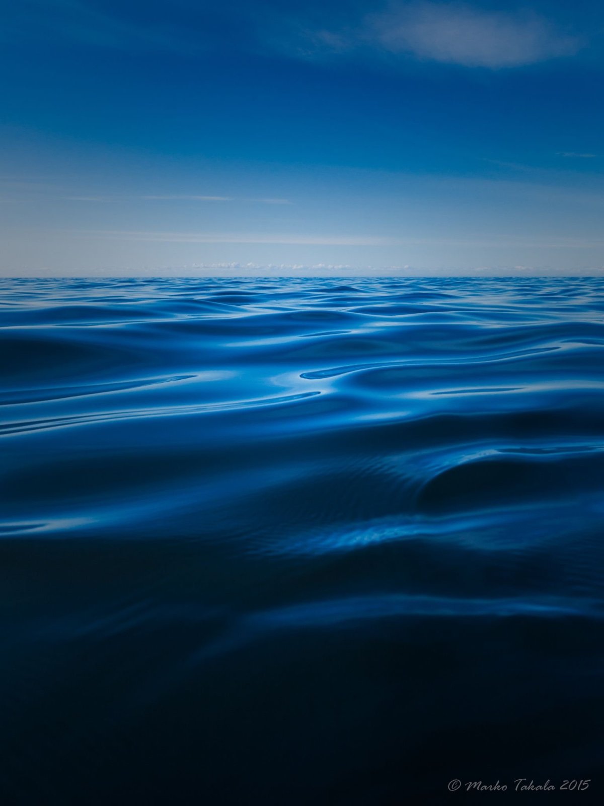 Синее море