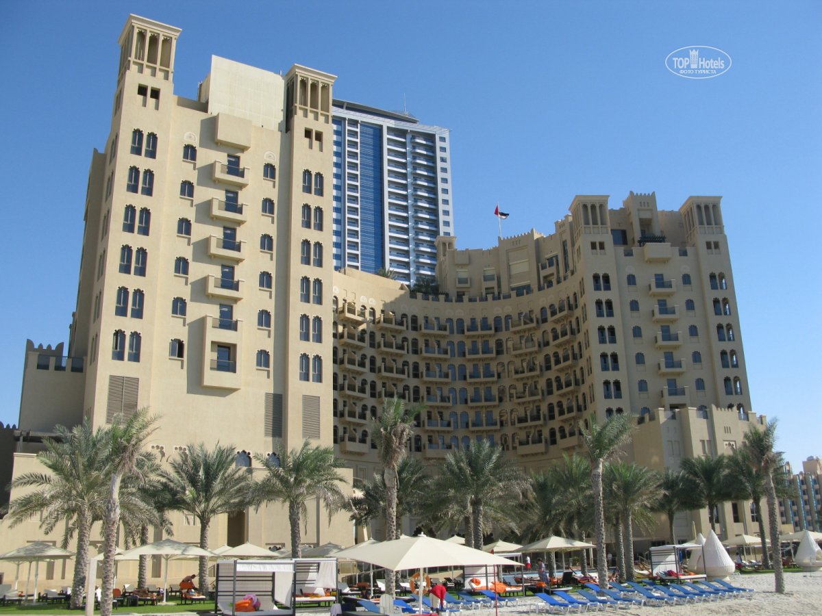 Отель Bahia Ajman Palace