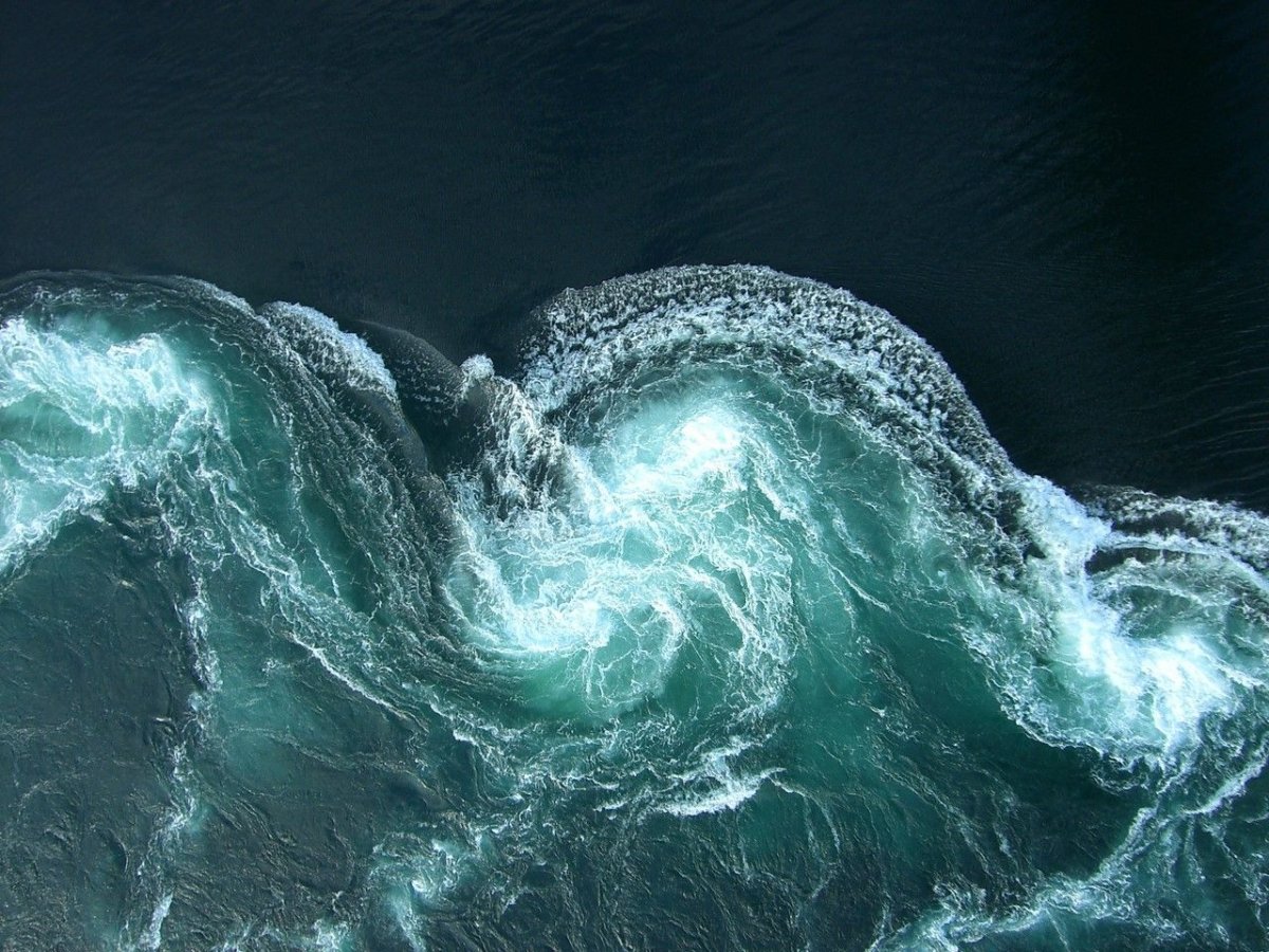 Сальстраумен (Saltstraumen), Норвегия