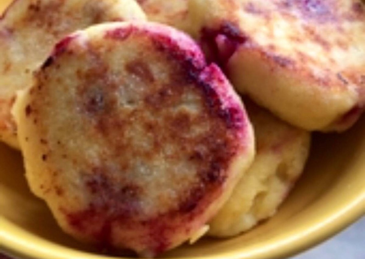 Сырники с ягодной начинкой