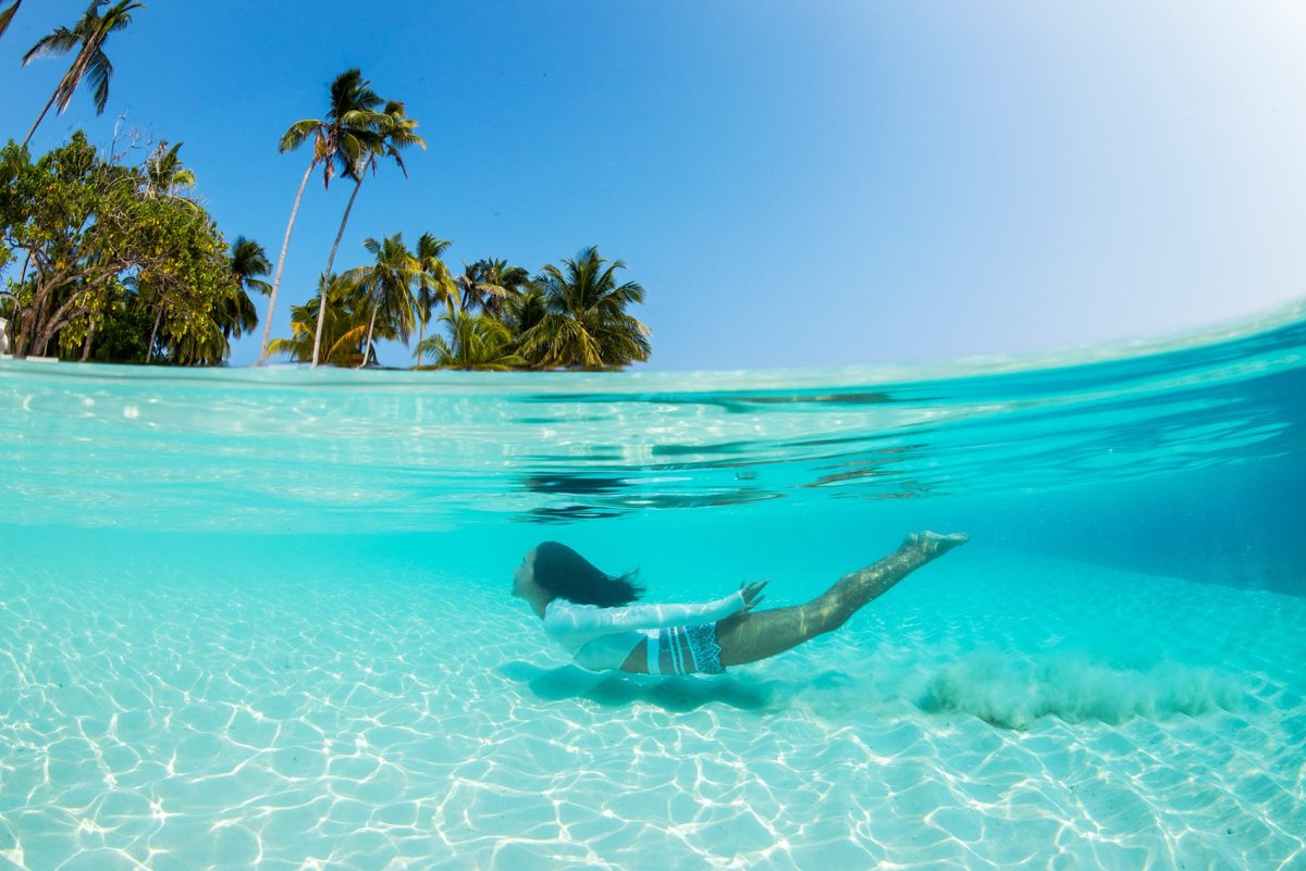 Мальдивы прозрачная вода