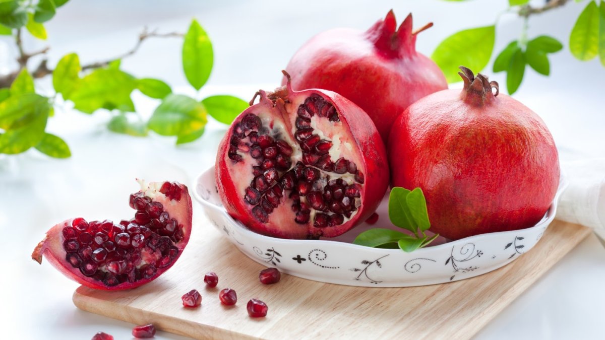 Модульная картина гранат