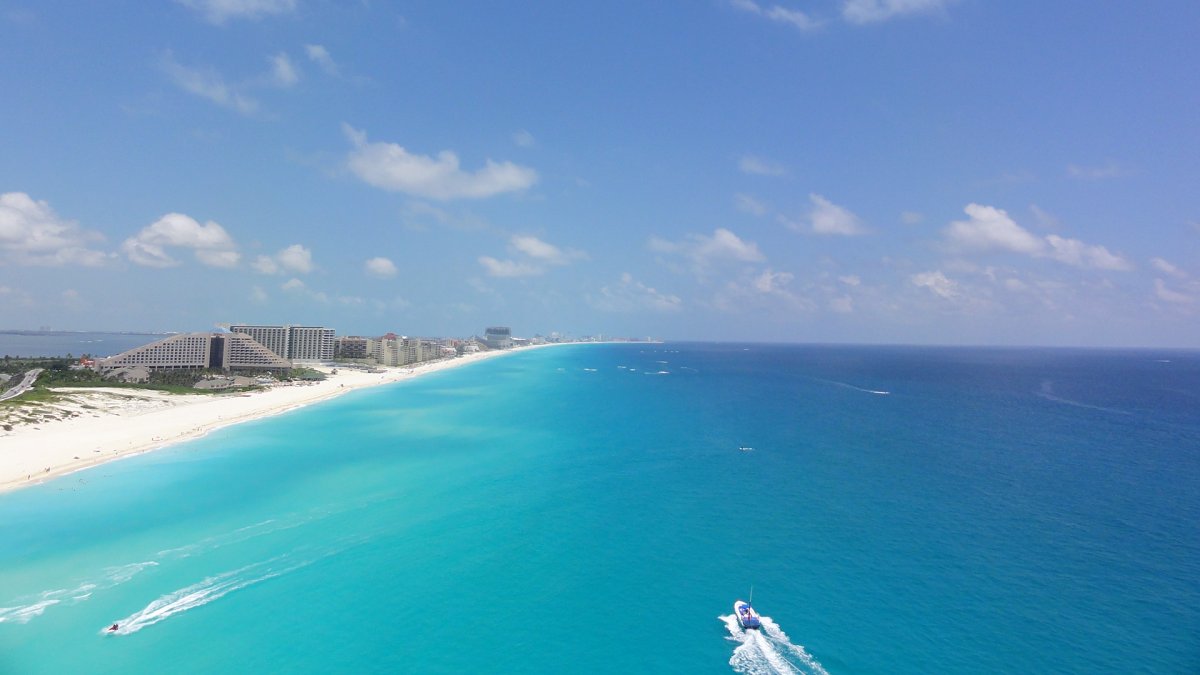 Cancun Мексика океан