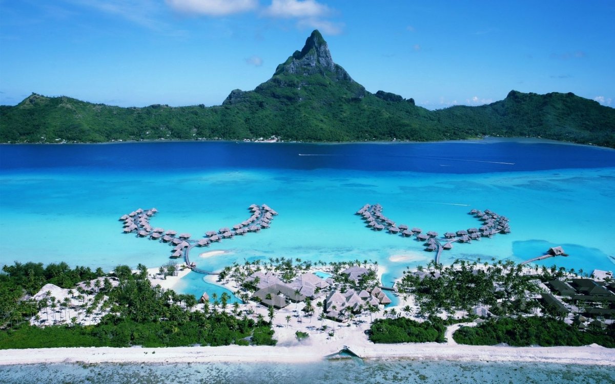 Остров Бора-Бора (Bora-Bora)
