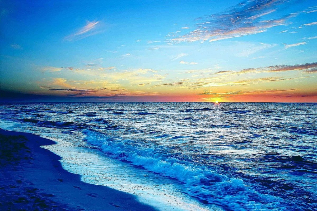 Закат на море