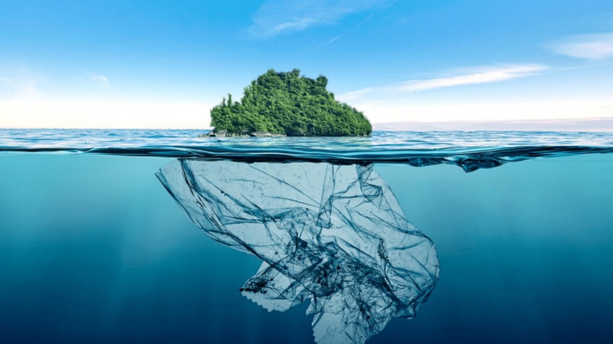 Collecting Trash in the Ocean