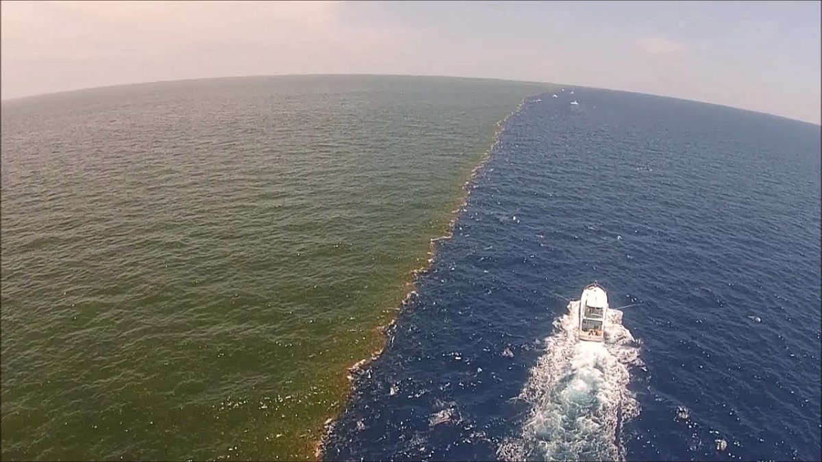 Два моря